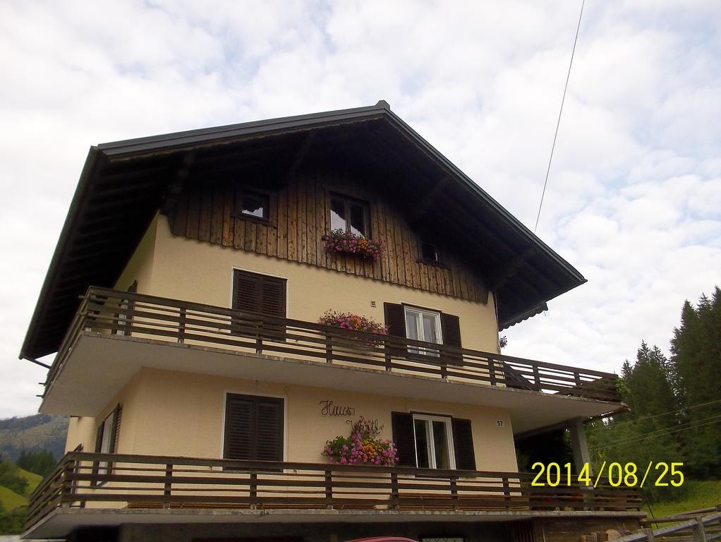 Haus Wastl Apartment Russbach am Pass Gschuett Exterior photo